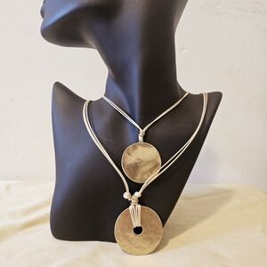 Elegant Silver Pendant Necklace